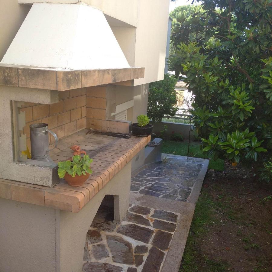 Oasis Garden House Apartment Nea Iraklitsa Luaran gambar